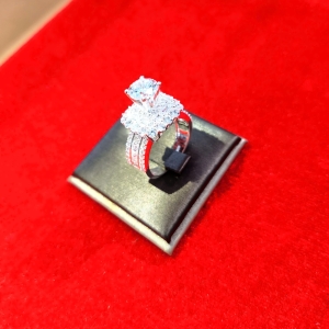 Nhẫn bạc trắng